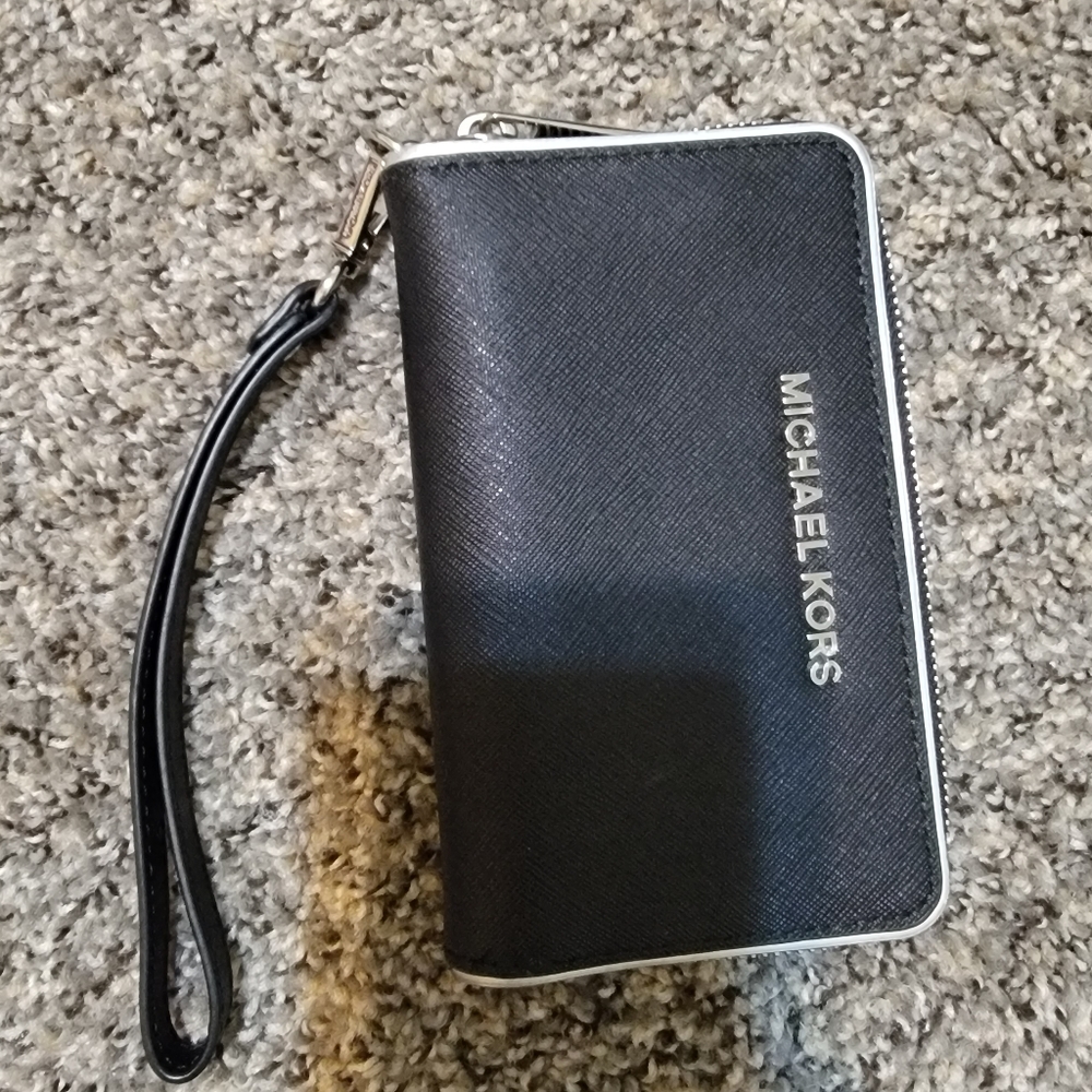 Michael Kors black wristlet wallet!